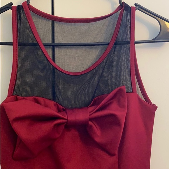 size Small bodycon dress with bow - Picture 3 of 4